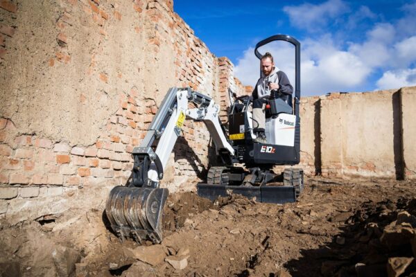 Minipelle 800kg largeur 80cm – Image 3