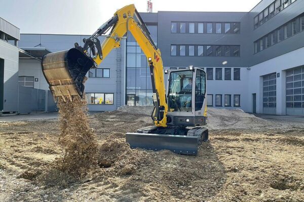 Minipelle 5T largeur 1m80 – Image 3